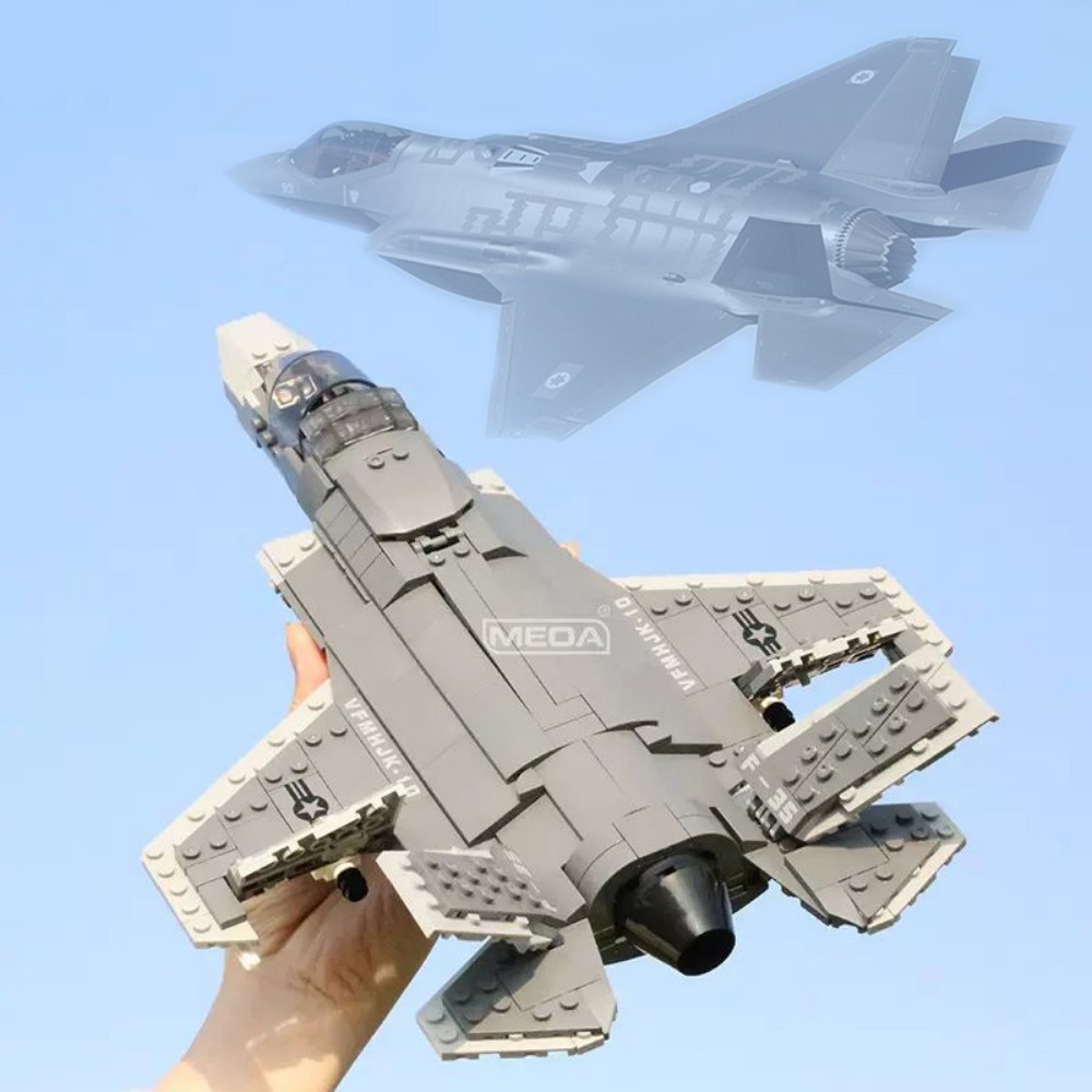 Hand Plane Block - 646pcs F-35 Lightning II Plane Building